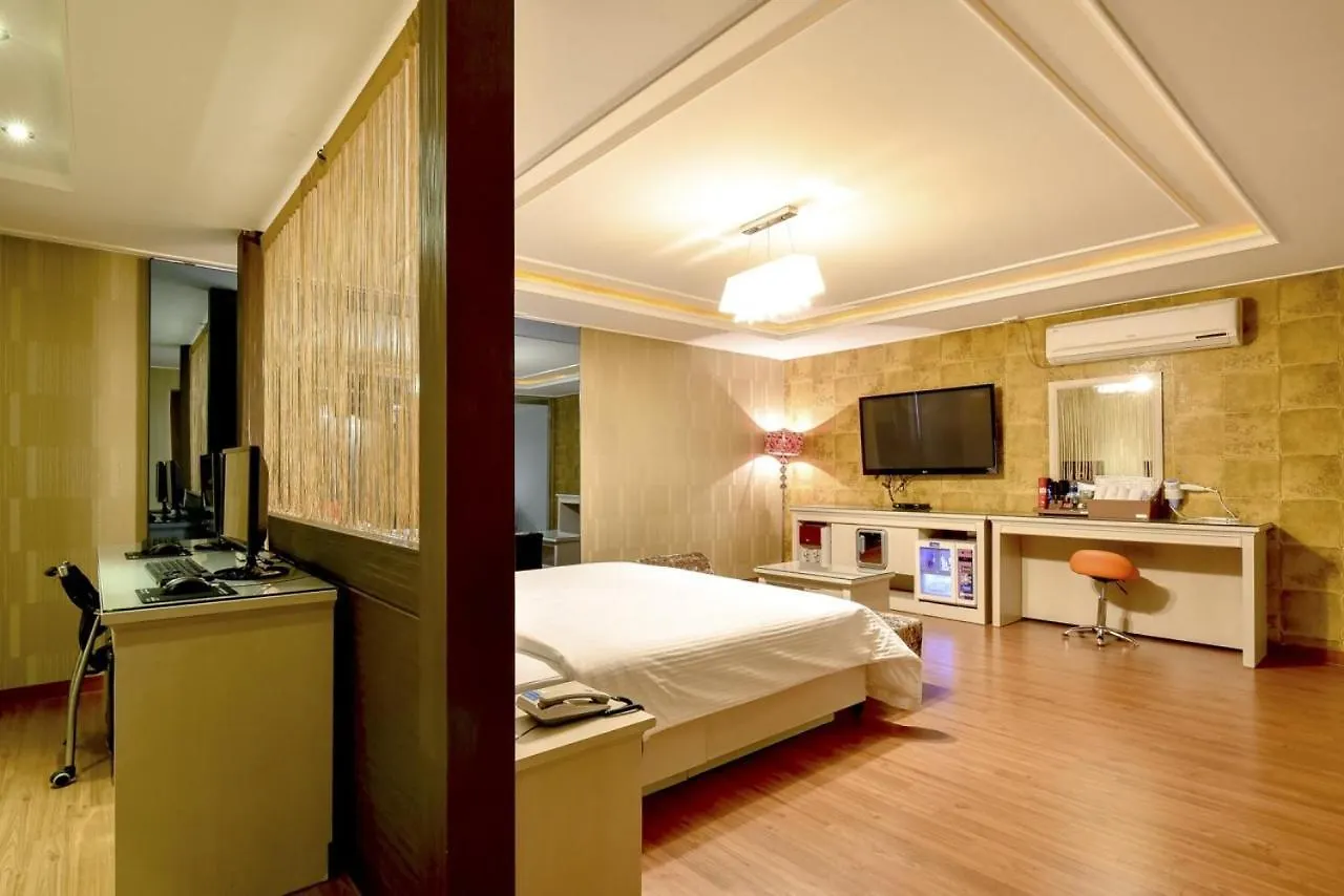 Haeundae S1 Hotel Busan