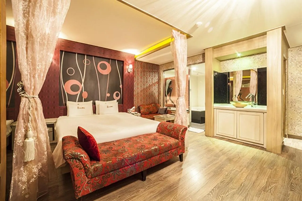 Haeundae S1 Hotel Busan 0*,